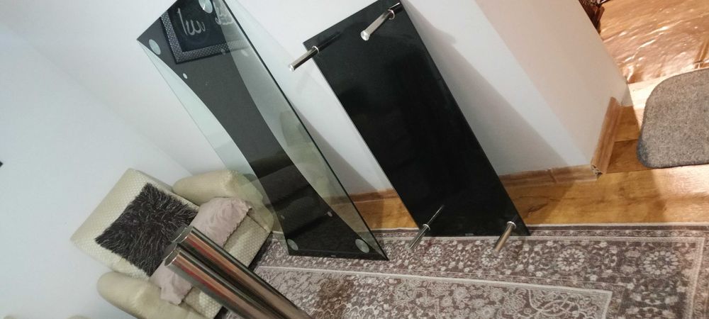 Холна маса от две части не е използван нов