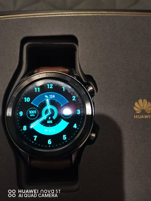 Huawei watch gt батерия 10 дни, без драскотина!