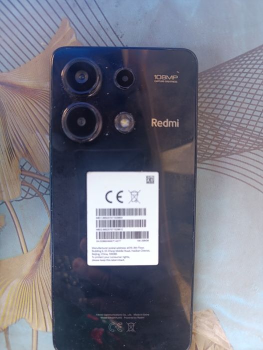Redmi 13  karopka bor