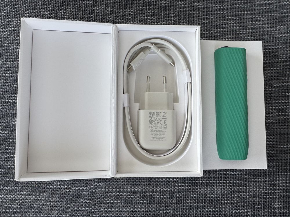 Vând Iqos Iluma One Pebble Gray