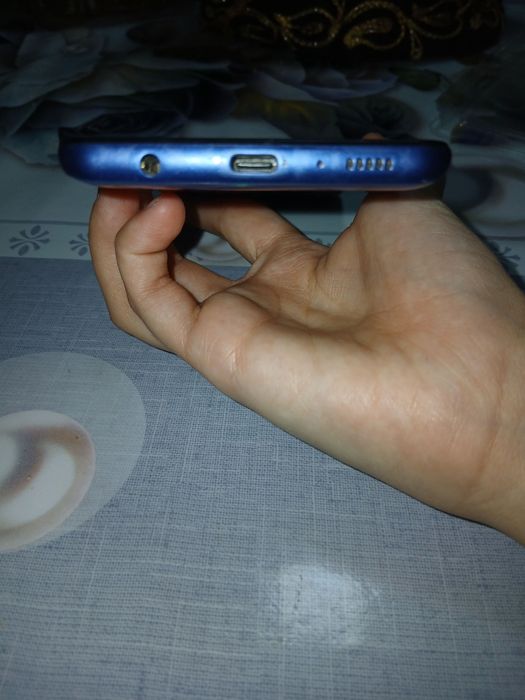 Samsung A21s, б/у в хорошем состоянии