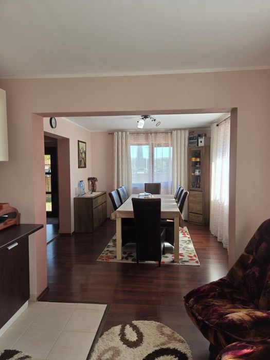 Casa La 17 km de Bacau