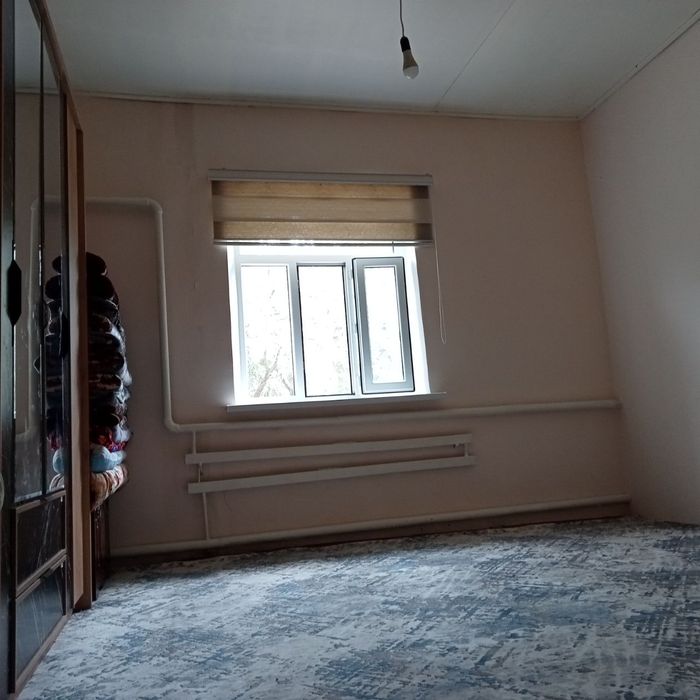 Баҳасы 250млн сум
5ханалы + коридор, кухн