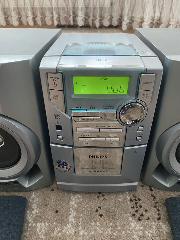 Mini combina Philips MC 148/22