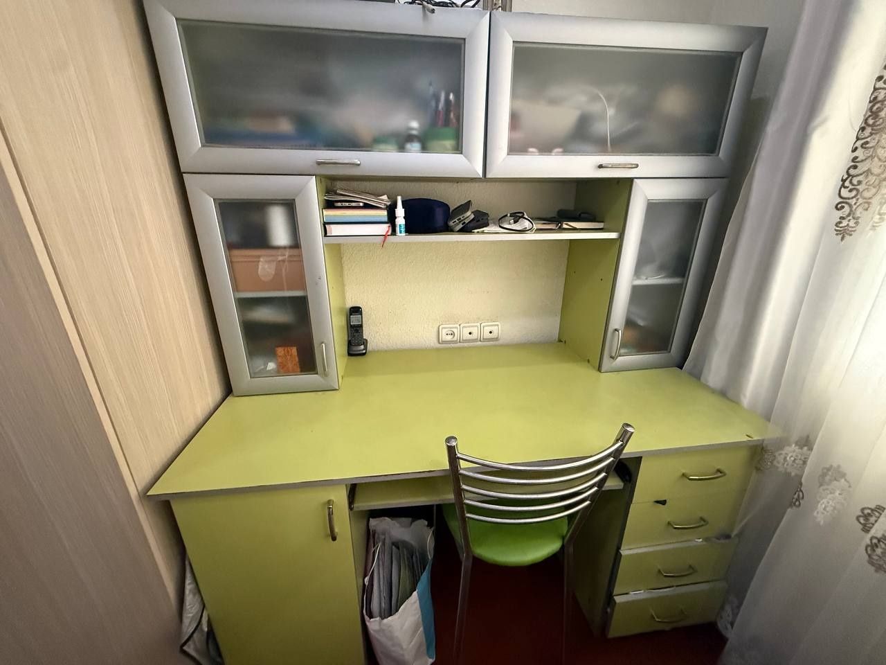 Писминний стол срочна