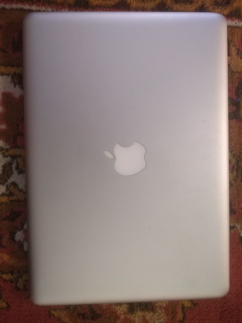 Macbook Pro (13-inch, Late 2011)