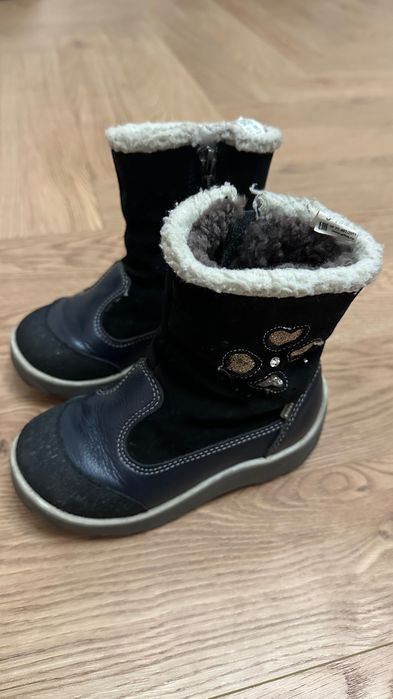 Продам зимние сапоги