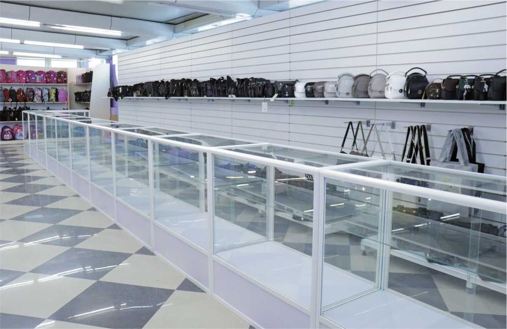 Oynaly prilavkalar, Акция, savdo uskunalari vitrinalar stellajlar