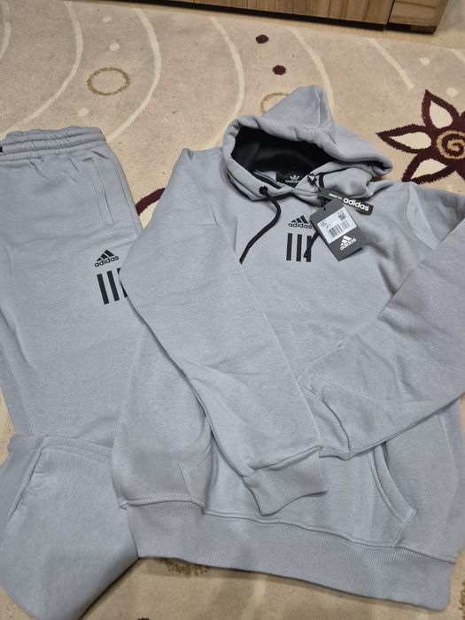 Уникекс 15,16 год или  С,М  размер 100лв