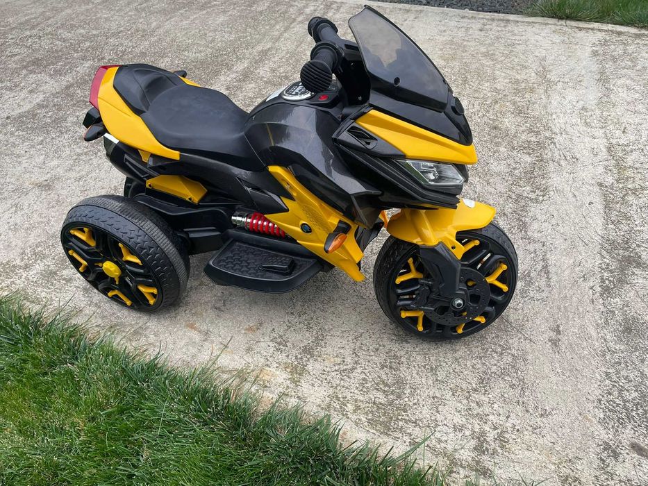 Vand Motocicleta OEM electrica cu 2 motoare