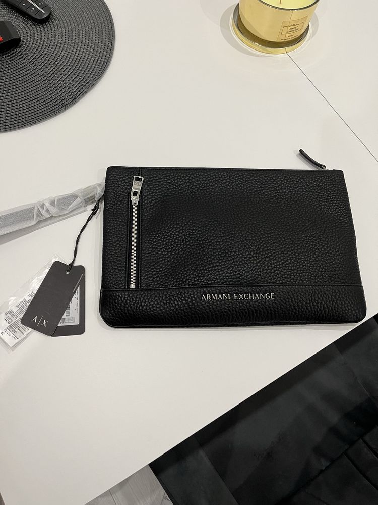 Клъч Armani Exchange A X