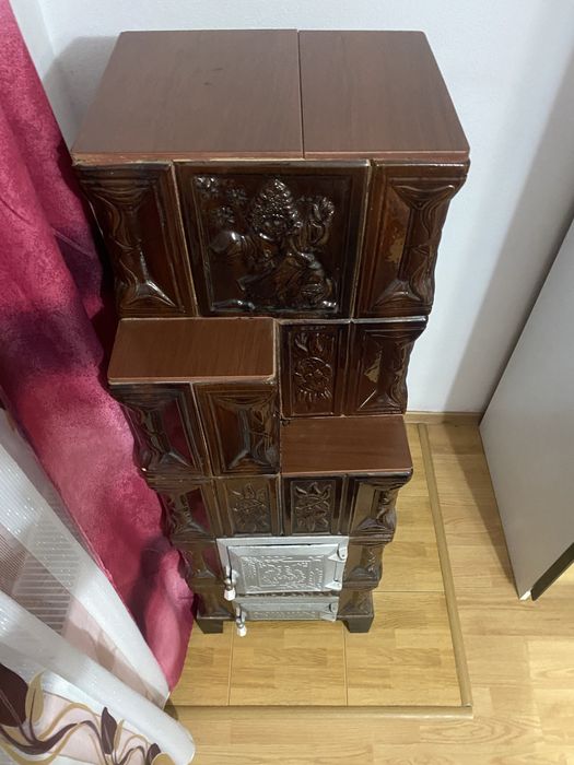 Vând sobă de teracotă