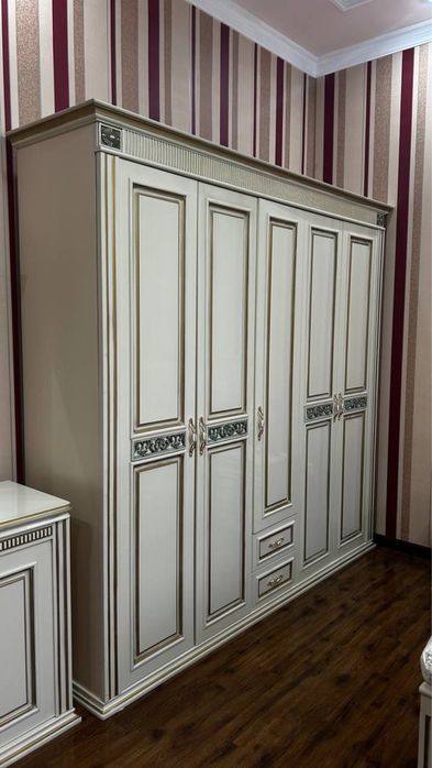 Спальный мебель со шкафом