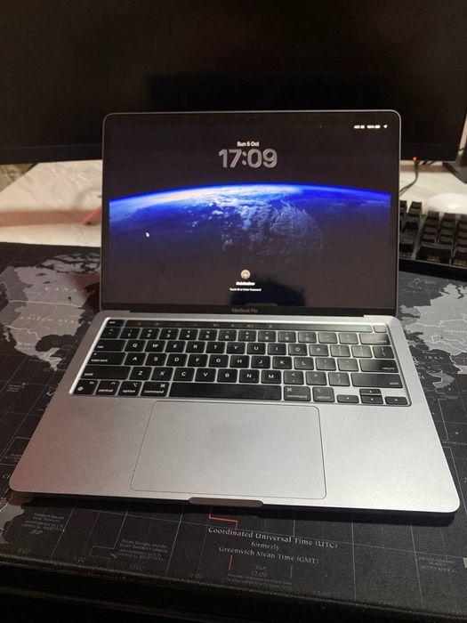Продаю MacBook pro m2 16/512