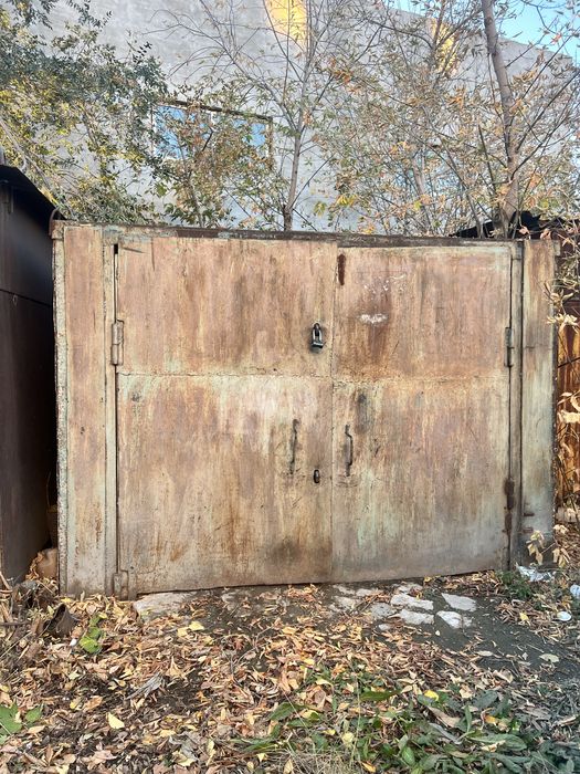 Продам железный гараж переулок Уральский