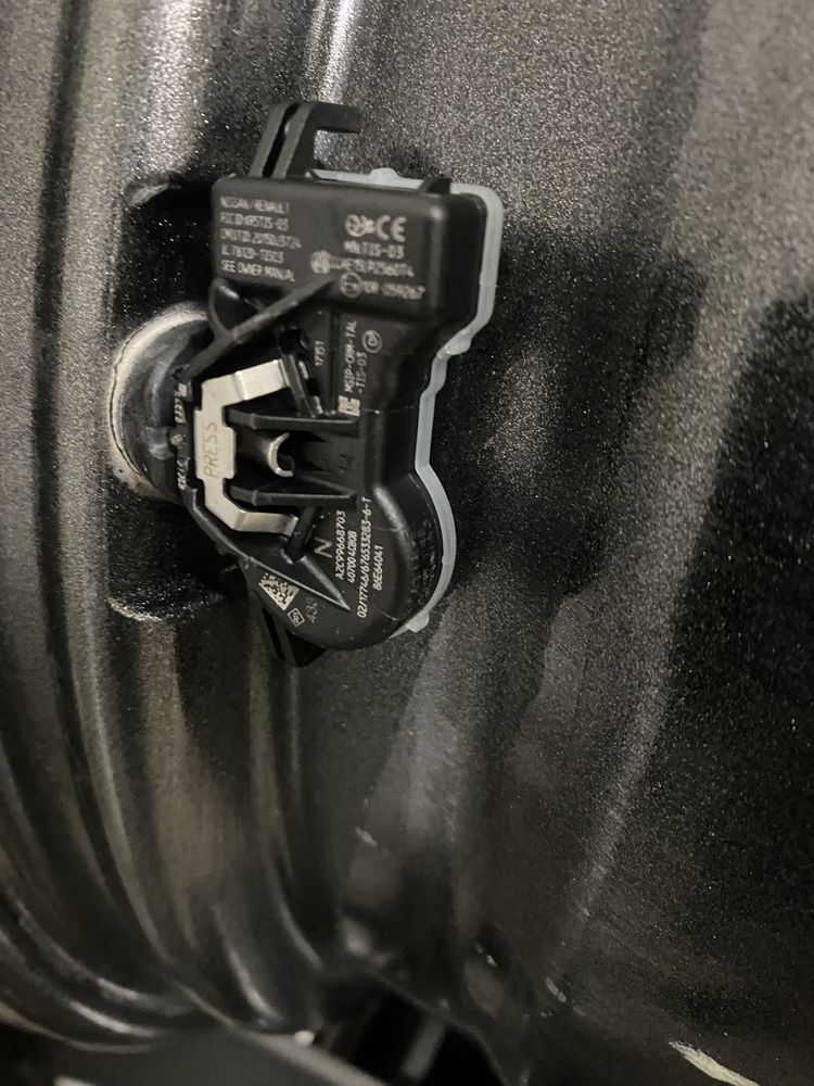 Jante 17 Renault Kadjar Megane Dacia Duster Nissan Qashqai cu senzori