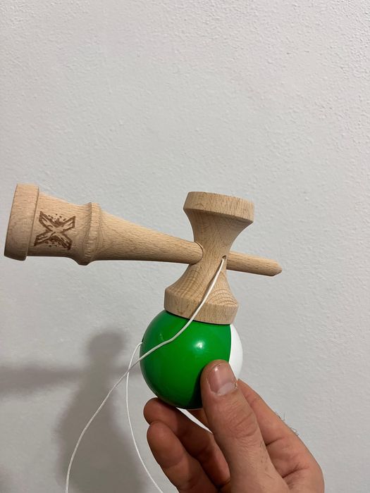 Kendama Originala X Super sticky/rubber
