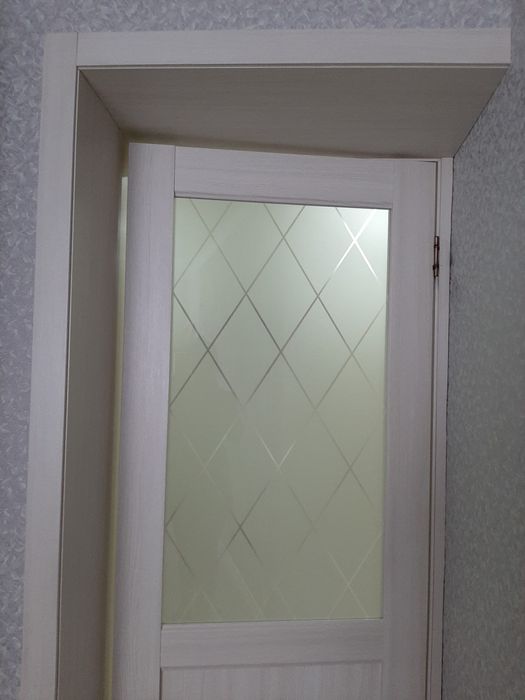 Продам дверь без стекла