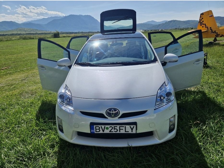 Toyota prius 2010