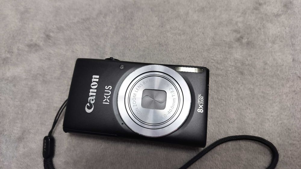 Compact Digital Camera Canon IXUS 132 16.0MP 8x Black Router Wireless
