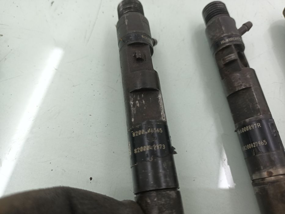 Dezmembrez Injector de pe Dacia LOGAN 2009-2014