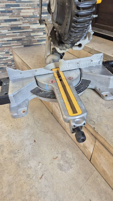 Dewalt Dcs365 пендула