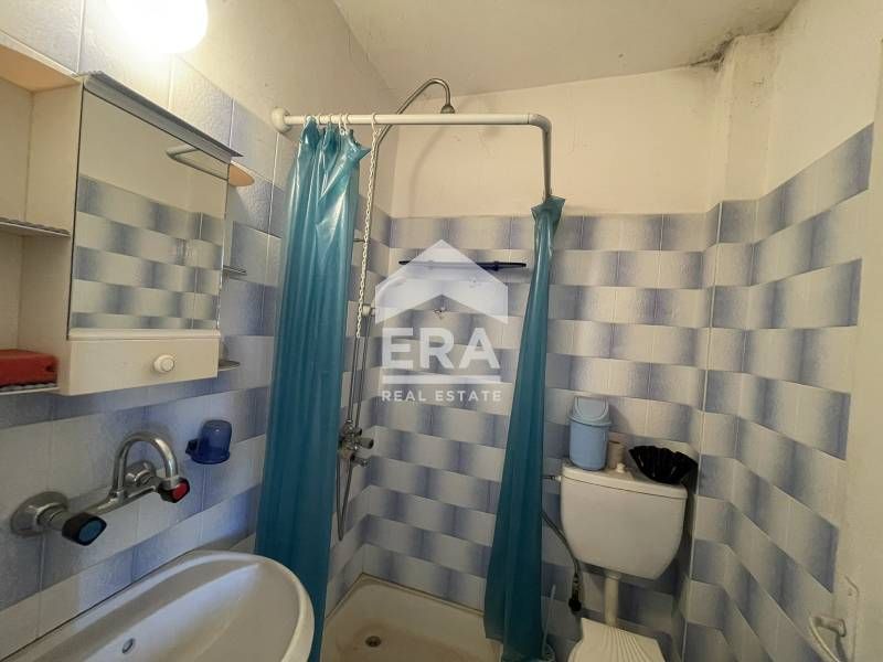 Продава се Къща в с. Николово, Област Русе - 216 кв.м за 431 €/кв.м - Снимка #5