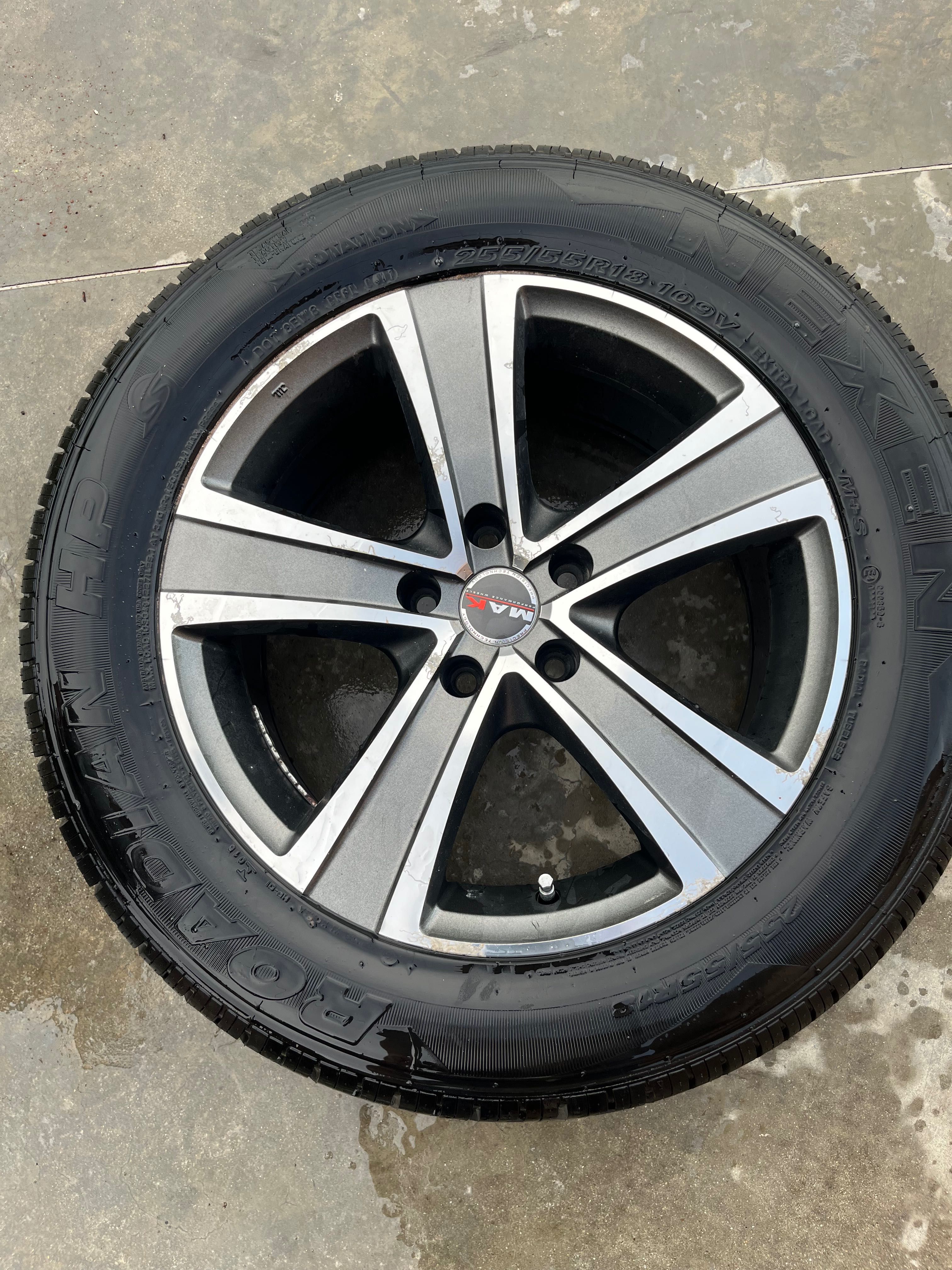 255/55 r18 o buc X5