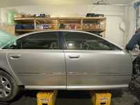 Usi / Usa dreapta fata , dreapta spate Audi A8 D3 4E Cod : LY7W