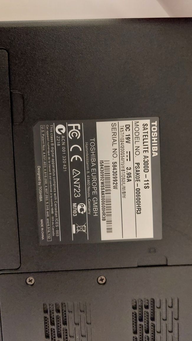 Laptop Toshiba Satellite A300D, tastatura romana