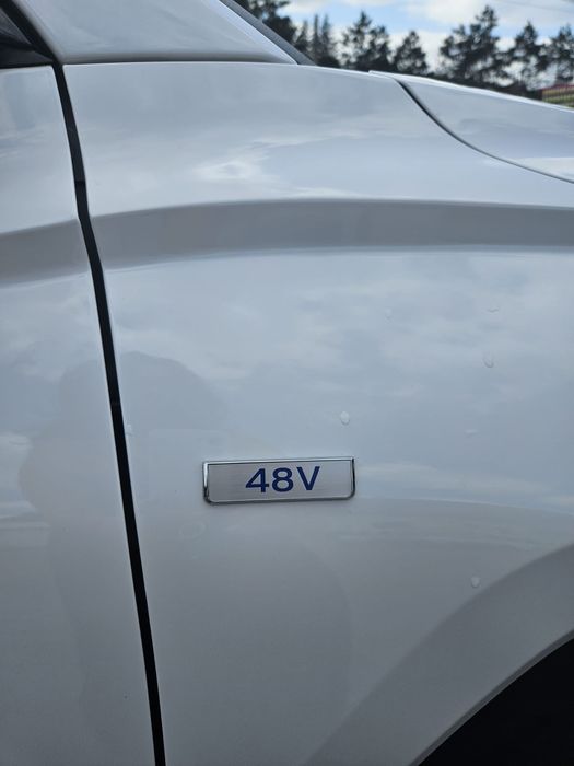 Vând Hyundai Tucson m-hybrid 4x4