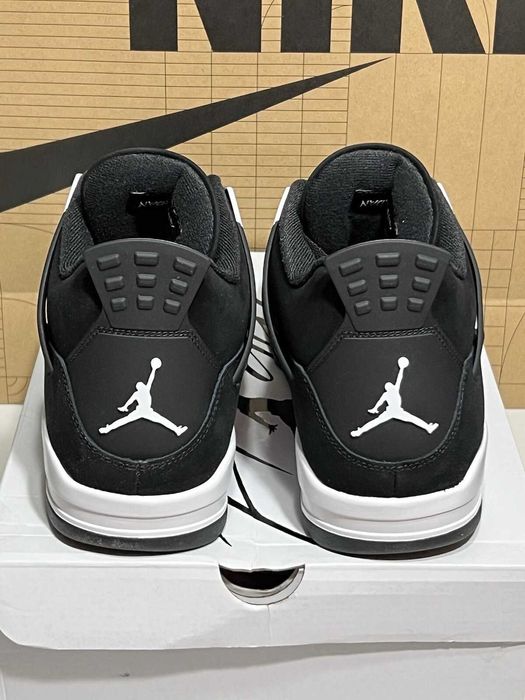 #LIVRARE 4.99 RON# De Vanzare Jordan 4 Air Jordan 4 White Thunder