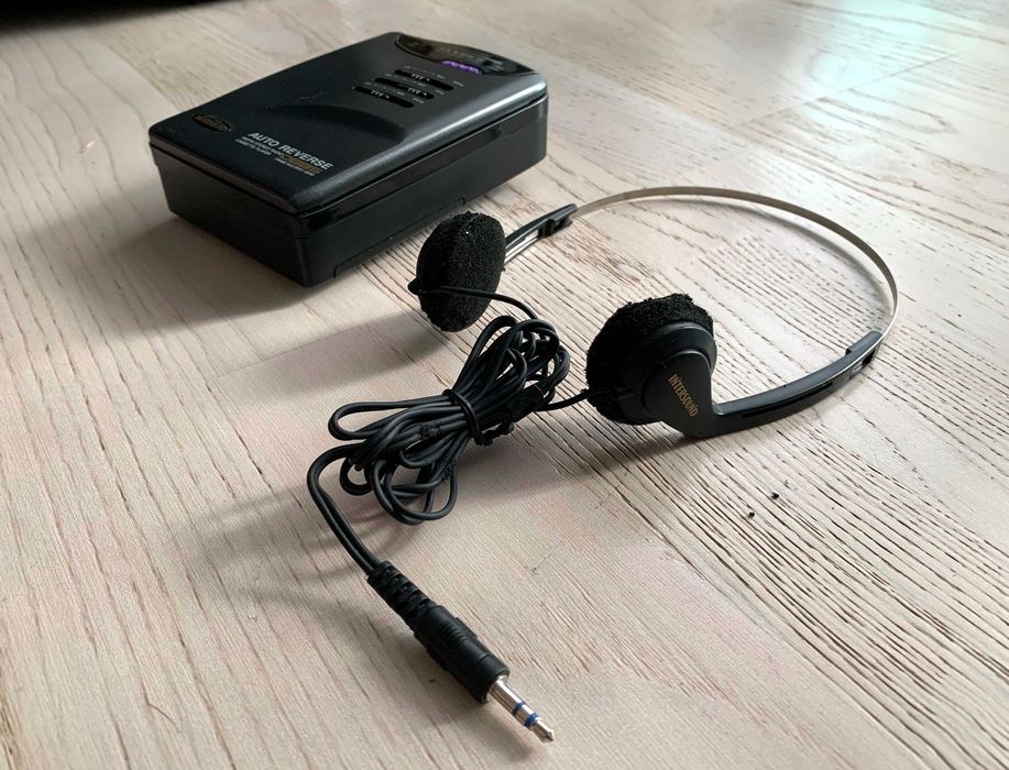 Walkman Intersound WR-44AE, Auto Reverse, Radio AM/FM, cu cutie
