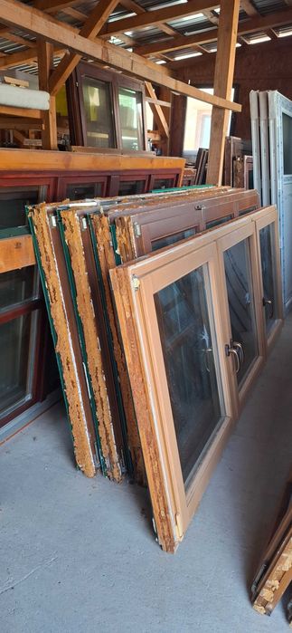 Geamuri Termopan din Lemn si Plastic