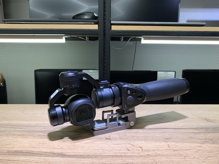 Стедикам DJI Osmo ZenMuse X3, 4 батареи, кейс, 10902/А10