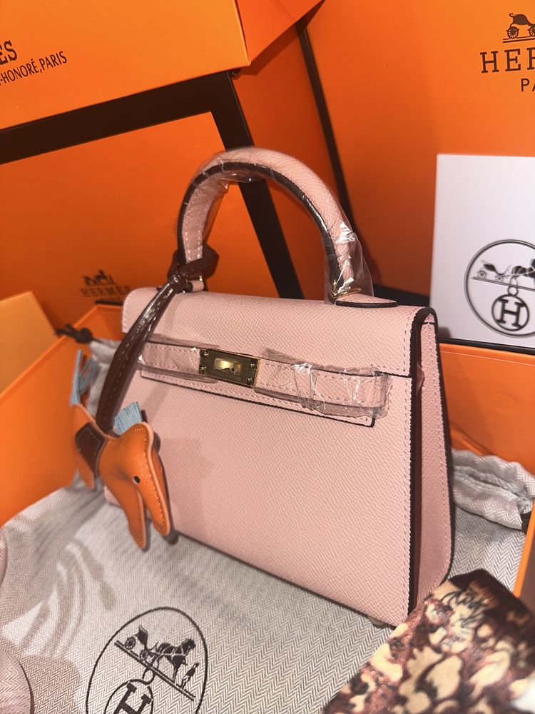 Geanta Hermes Kelly 19cm Roz deschis/Piele naturala/Punga/Cutie Hermes