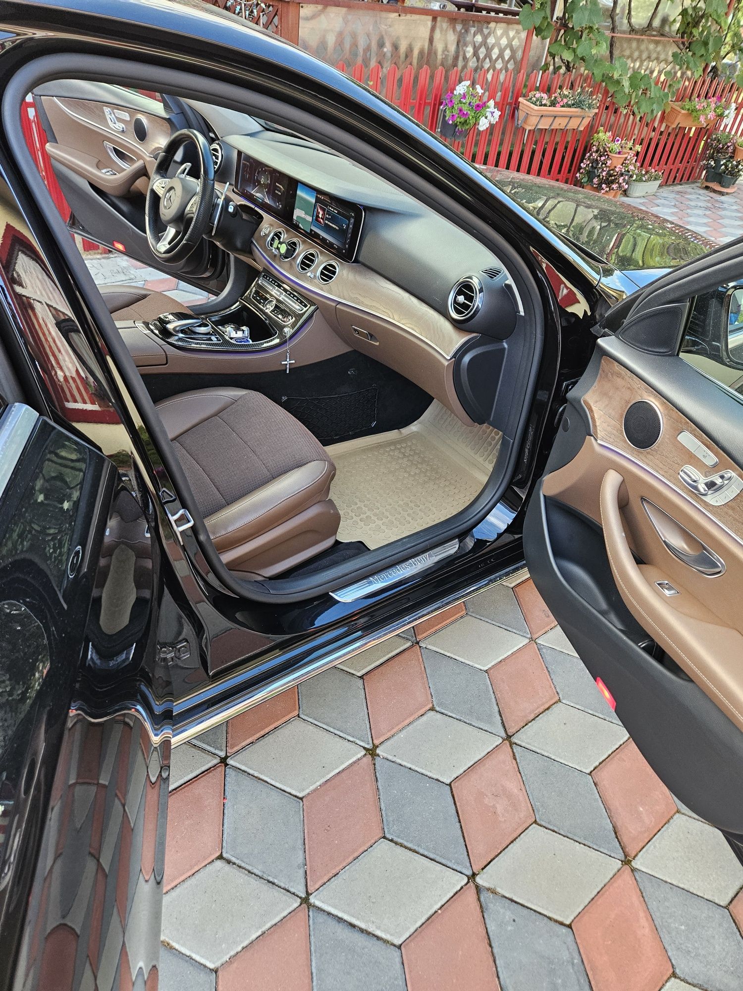 ,Mercedes E220 I