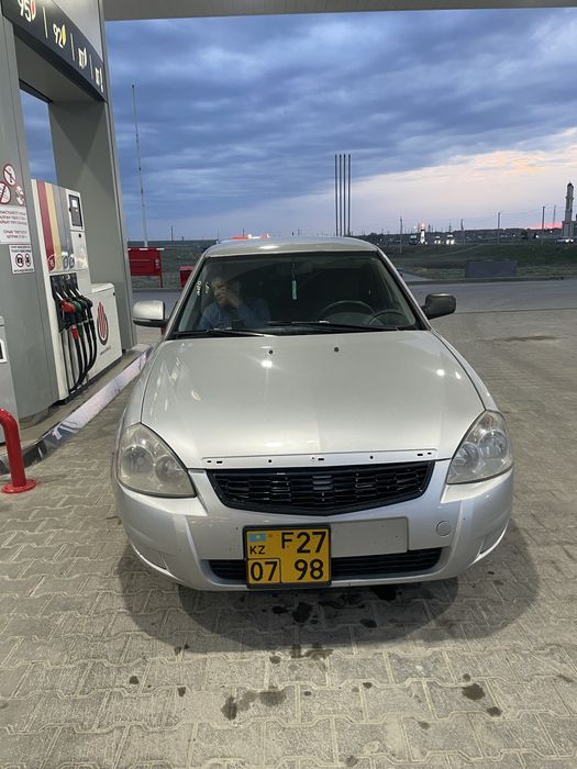 Продам приору 2009 год