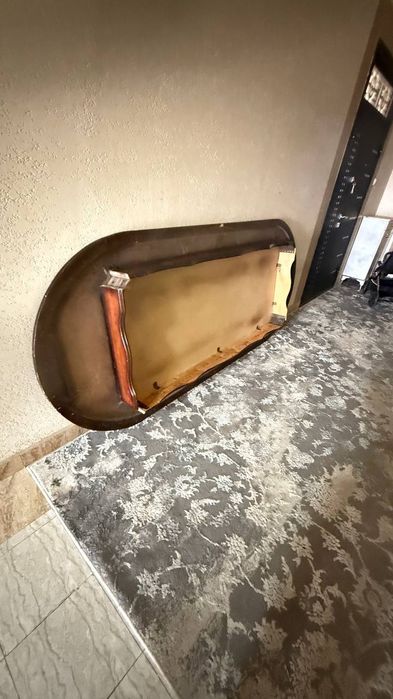 Gilam ugalok stol stul sotiladi hammasi 2 mln