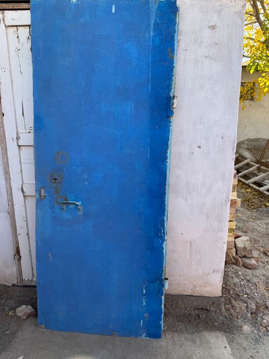 Темир есик  (железная дверь).