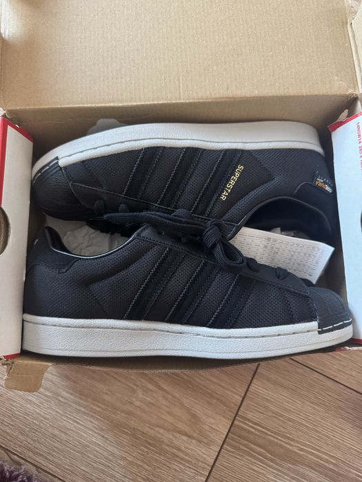 Adidas Superstar  pantofi albi si negru