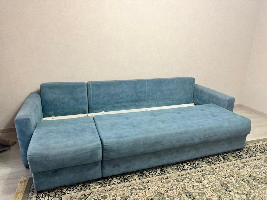 Продам Диван б/у