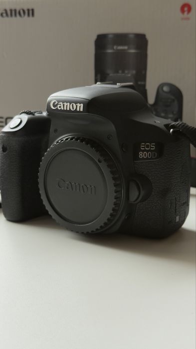 Фотоаппарат Canon 800D