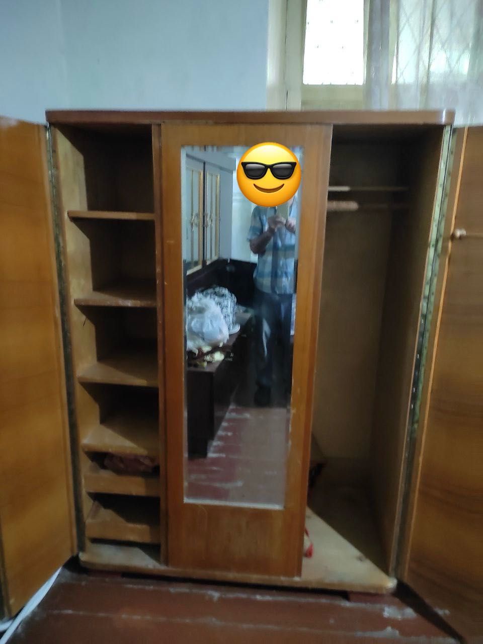 Продается шкаф -Shkaf sotiladi