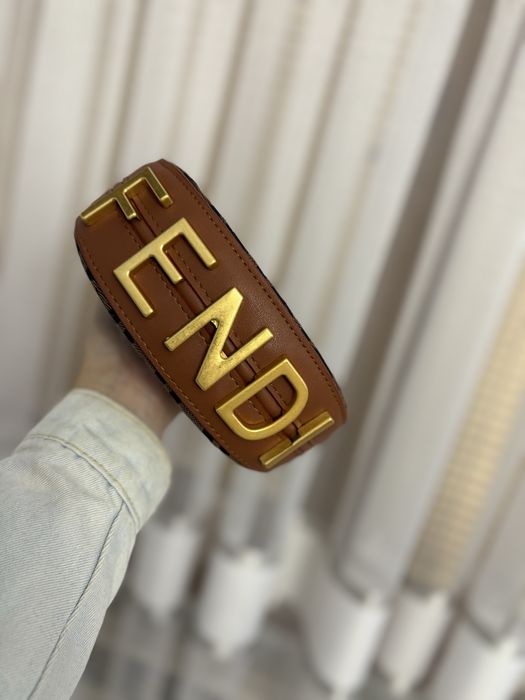 Mini чанта-Fendi с естествена кожа