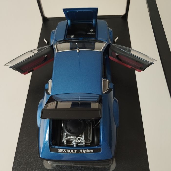 Метален (die cast) модел на Alpine A310