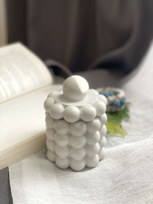 Ръчно изработени декоративни свещи