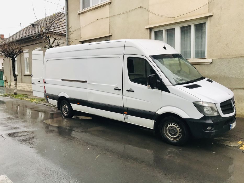 Transport Marfa Mutari Mobila Cu Personal