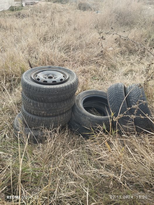 Продам шины комплект