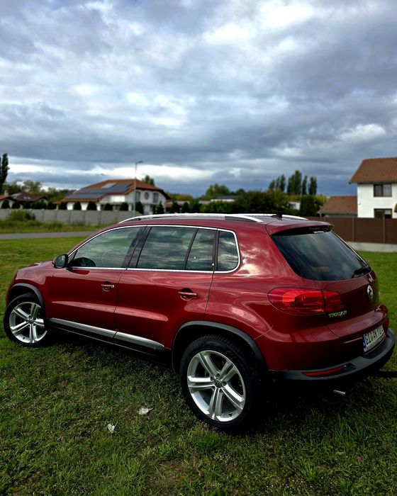 Tiguan edition 2L Diesel  Led Xenon Navi parkAsist carte service tüf